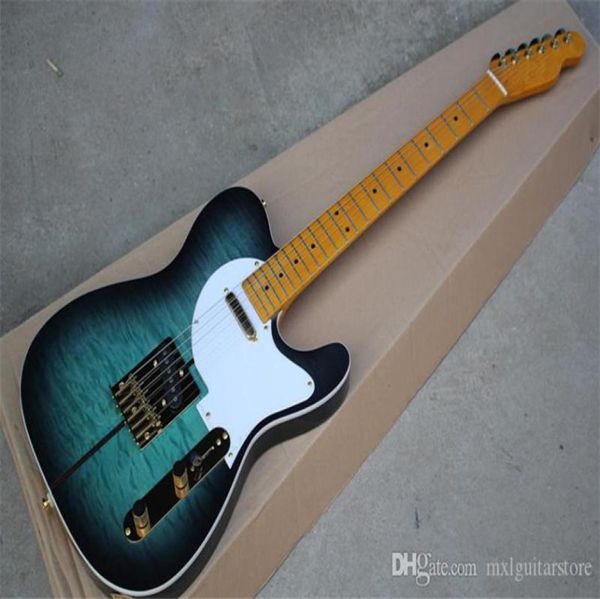 new arrivalblue body electric guitar with write pickguard golden hardware offer customized9443266
new arrivalblue body electric guitar with write pickguard golden hardware offer customized9443266