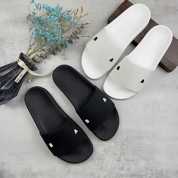 2023 mens womens summer rubber pool slippers sandals beach slide fashion scuffs slipper font indoor shoes size 36-46 balencaigaity balenciga, Black
2023 mens womens summer rubber pool slippers sandals beach slide fashion scuffs slipper font indoor shoes size 36-46 balencaigaity balenciga, Black