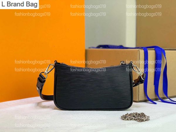 l brand bag easy pouch on strap women luxurys designers bags embossed supple grained cowhide leather d-ring black pink blue shoulder or cros
l brand bag easy pouch on strap women luxurys designers bags embossed supple grained cowhide leather d-ring black pink blue shoulder or cros