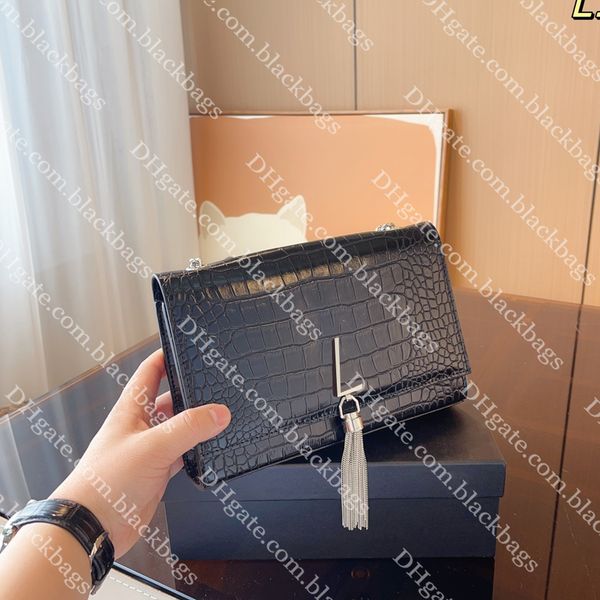 tassel envelope bag designer letter crossbody bag women square shoulder bags luxury genuine leather messenger wallet
tassel envelope bag designer letter crossbody bag women square shoulder bags luxury genuine leather messenger wallet