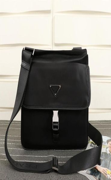 p 0269nylon material feels good in the hand postman bags clutch shoulder bag fashion women or men7170036
p 0269nylon material feels good in the hand postman bags clutch shoulder bag fashion women or men7170036