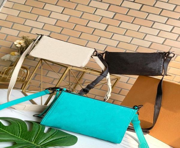 messenger triangle bag 878 stylish casual and convenient for carrying a single shoulderbags with a diagonal span6366873
messenger triangle bag 878 stylish casual and convenient for carrying a single shoulderbags with a diagonal span6366873