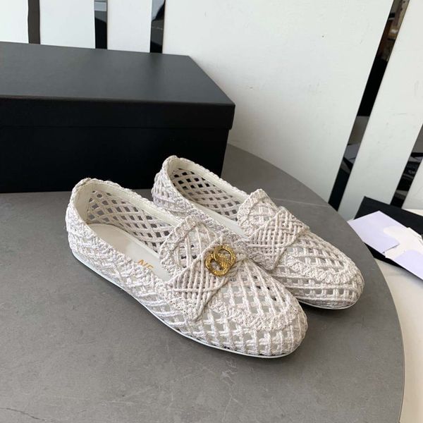 designer slides women man slippers luxury fashion sandals brand sandals real leather flip flop flats slide casual shoes sneakers boots by 19, Black
designer slides women man slippers luxury fashion sandals brand sandals real leather flip flop flats slide casual shoes sneakers boots by 19, Black