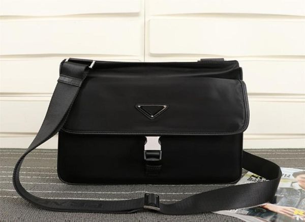 p 0269nylon material feels good in the hand postman bags clutch shoulder bag fashion women or men4799062
p 0269nylon material feels good in the hand postman bags clutch shoulder bag fashion women or men4799062