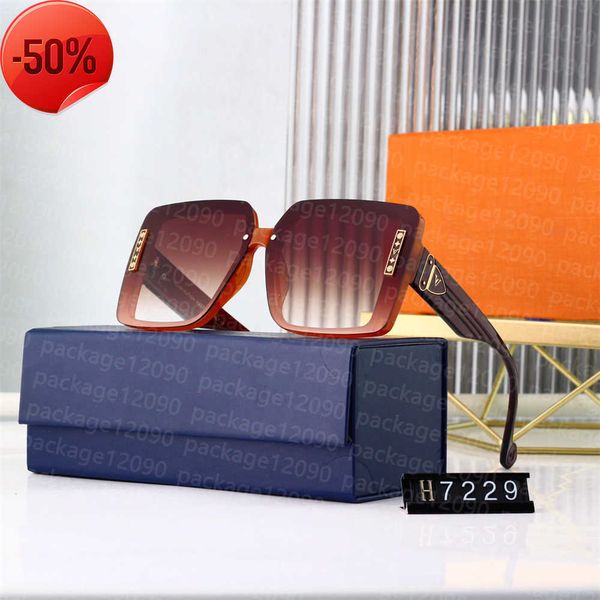 2023 new women's sunglasses designer 7299 men's glasses cat eye polarized sun glasses outdoor travel glasses occhiali gafas de sol, White;black
2023 new women's sunglasses designer 7299 men's glasses cat eye polarized sun glasses outdoor travel glasses occhiali gafas de sol, White;black