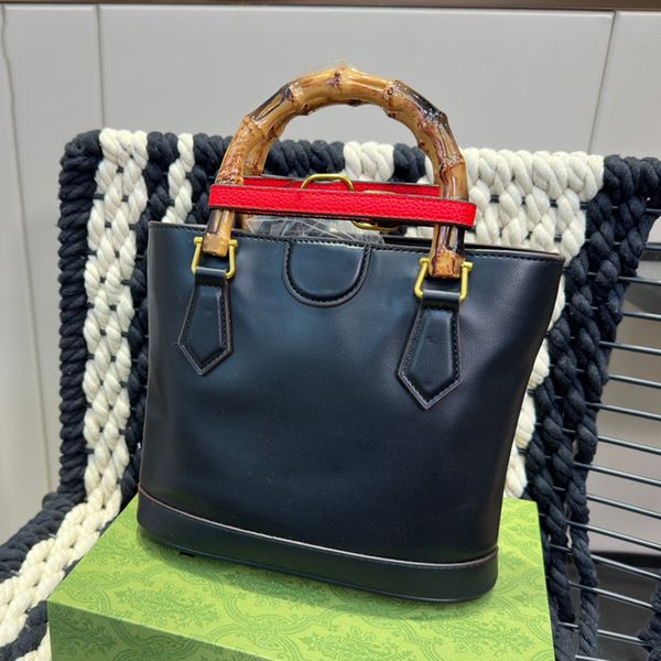 designers diana bamboo handle totes underarm bags handbags italy brand genuine leather small bag fashion women shopping crossbody bag luxury
designers diana bamboo handle totes underarm bags handbags italy brand genuine leather small bag fashion women shopping crossbody bag luxury