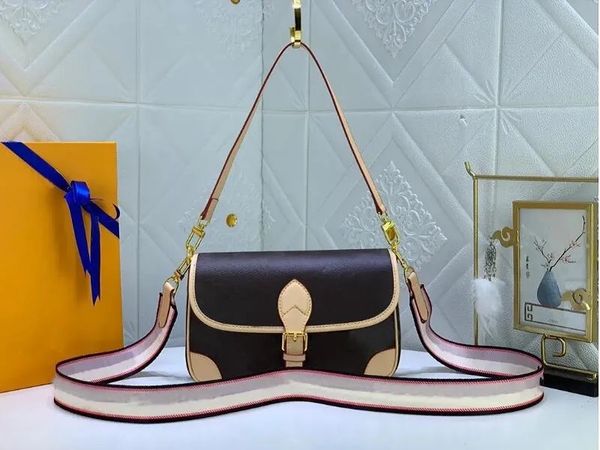 luxurys designer letter bag women's and ophidia fashion marmont bag genuine leather crossbody handbag wallet backpack shoulder bag m459
luxurys designer letter bag women's and ophidia fashion marmont bag genuine leather crossbody handbag wallet backpack shoulder bag m459