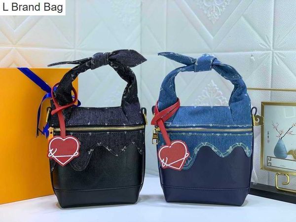 l brand bag m45970 crossbody bag denim cow leather handbag purse clutch shoulder bags pochette purses soft luxury fashion letter with dustba, Black
l brand bag m45970 crossbody bag denim cow leather handbag purse clutch shoulder bags pochette purses soft luxury fashion letter with dustba, Black