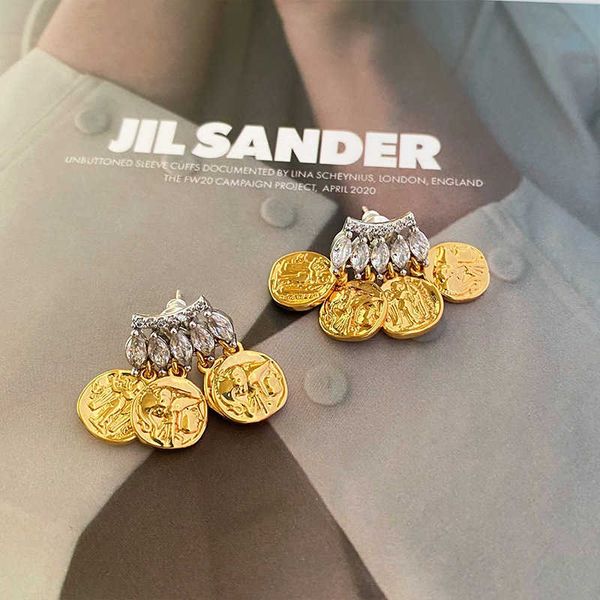 french color contrast design is touching like coin earrings women's micro inlaid zircon light luxury personalized earrings and earrings, Golden
french color contrast design is touching like coin earrings women's micro inlaid zircon light luxury personalized earrings and earrings, Golden