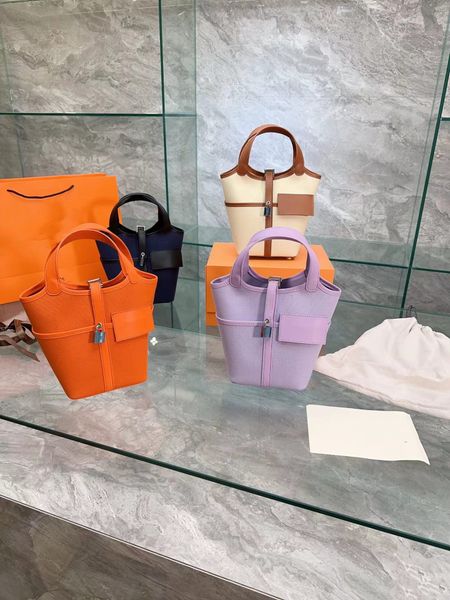 designer ms. bao 2023 new high grade leather bucket small one shoulder portable vegetable basket crossbody bag with genuine leather
designer ms. bao 2023 new high grade leather bucket small one shoulder portable vegetable basket crossbody bag with genuine leather