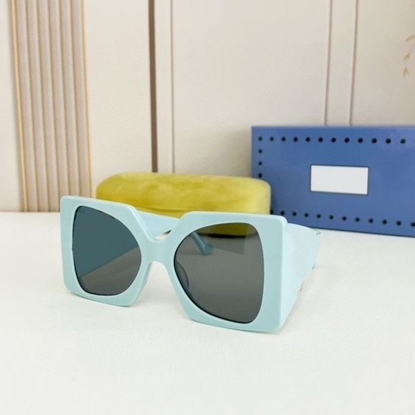 2023 women men fashion sunglasses sky blue width plank full frame dark grey triangle glasses available with box, White;black
2023 women men fashion sunglasses sky blue width plank full frame dark grey triangle glasses available with box, White;black