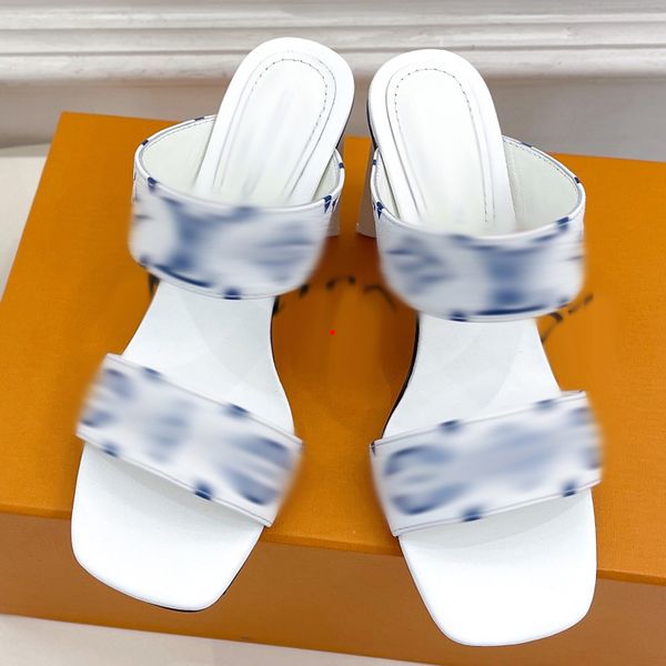 2023 fashion luxuries designers summer flat slipper sheepskin diamond lattice women designer sandals genuine leather shoes with box -171, Black
2023 fashion luxuries designers summer flat slipper sheepskin diamond lattice women designer sandals genuine leather shoes with box -171, Black