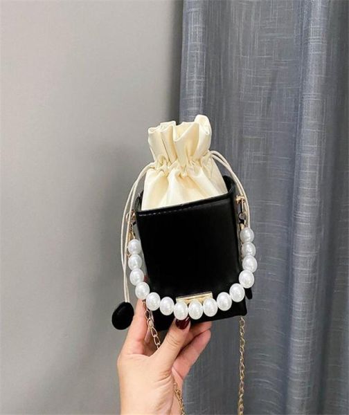 dropship pb0016 fashion mini pearl chain square single shoulder bags messenger bag white yellow purple black 4colors6563055
dropship pb0016 fashion mini pearl chain square single shoulder bags messenger bag white yellow purple black 4colors6563055