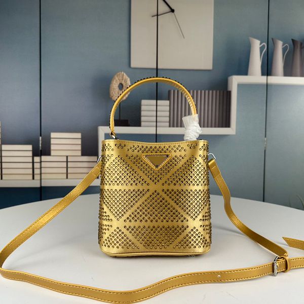 crystal bucket bag underarm shoulder shopping handbags bags cross body drawstring women messenger handbag purse pouch hobo fashion alphabet
crystal bucket bag underarm shoulder shopping handbags bags cross body drawstring women messenger handbag purse pouch hobo fashion alphabet