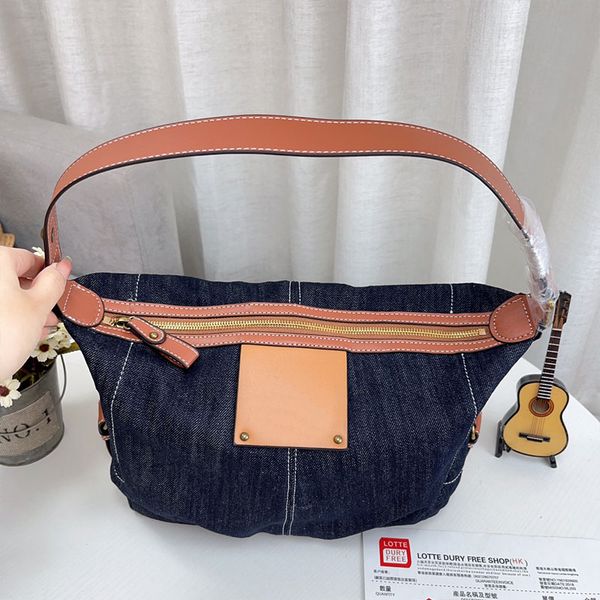 cowboy underarm shoulder bag women handbags purse leather strap zipper closure fashion letters classic pouch clutch wallets
cowboy underarm shoulder bag women handbags purse leather strap zipper closure fashion letters classic pouch clutch wallets