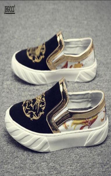 men leather casual shoes man slipon luxury embroidery suede leathers flat skate shoe trend loafers a159759247, Black
men leather casual shoes man slipon luxury embroidery suede leathers flat skate shoe trend loafers a159759247, Black