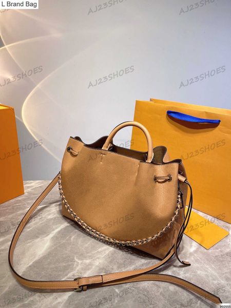 l brand bag bella mm craved handbag luxurys designers tote bag hollow out perforated calf leather bucket bag crossbody shoulder bags, Black
l brand bag bella mm craved handbag luxurys designers tote bag hollow out perforated calf leather bucket bag crossbody shoulder bags, Black