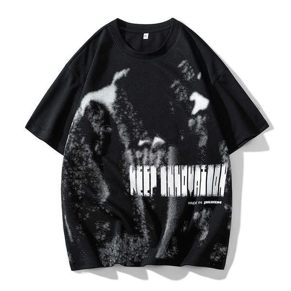 2023 summer new men's short sleeve t-shirt graffiti letter printing trend loose and versatile off shoulder bottom shirt, White;black
2023 summer new men's short sleeve t-shirt graffiti letter printing trend loose and versatile off shoulder bottom shirt, White;black