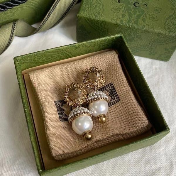 luxury designer brand four leaf clover necklace pendant bracelet earrings jewelry set for women made of real gold pearl and cubic stone with, Golden
luxury designer brand four leaf clover necklace pendant bracelet earrings jewelry set for women made of real gold pearl and cubic stone with, Golden
