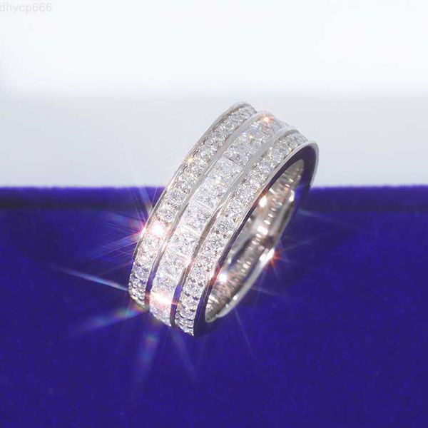 fashion design 925 solid silver with iced out gra round moissanite diamond for mens hiphop rings
fashion design 925 solid silver with iced out gra round moissanite diamond for mens hiphop rings