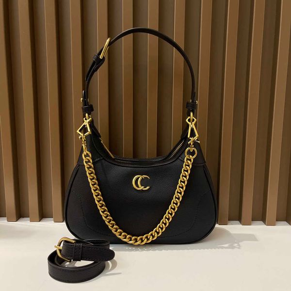 new fashion women one shoulder bag luxury womens leather metal chain underarm bags 5a r bag crescent moon diagonal span bags croissant 73181
new fashion women one shoulder bag luxury womens leather metal chain underarm bags 5a r bag crescent moon diagonal span bags croissant 73181