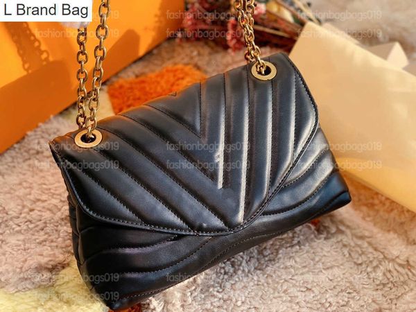 l brand bag new wave women business shopping bag m58552 v shaped quilting vintage gold-color chain bag handbag smooth cowhide leather cross, Black
l brand bag new wave women business shopping bag m58552 v shaped quilting vintage gold-color chain bag handbag smooth cowhide leather cross, Black