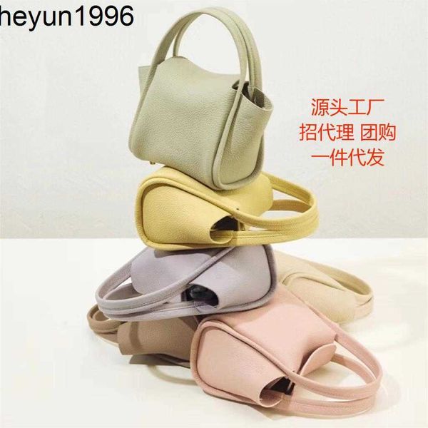 song songmont yuanbao spring and summer series mini vegetable basket handheld crossbody small women's bag00
song songmont yuanbao spring and summer series mini vegetable basket handheld crossbody small women's bag00