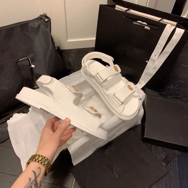 sandals 2023 women sandales slingback platform dad sandals shoes leather calf quilted slides summer grandad sandal circular beach buckle str, Black
sandals 2023 women sandales slingback platform dad sandals shoes leather calf quilted slides summer grandad sandal circular beach buckle str, Black