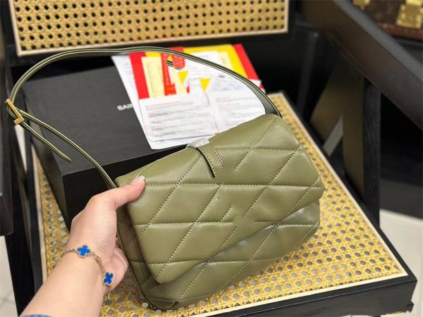 2023 new designer bag underarm bag fashion women's shoulder bag handbag real leather bag women's wallet versatile
2023 new designer bag underarm bag fashion women's shoulder bag handbag real leather bag women's wallet versatile