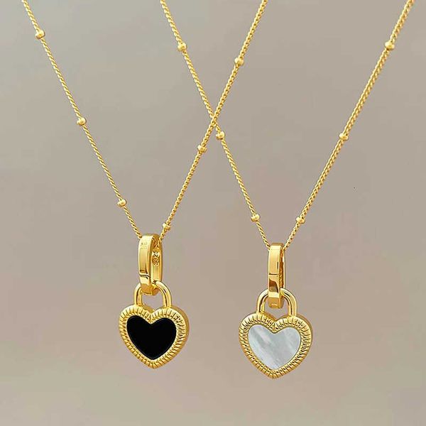 black and white double-sided love pendant necklace titanium steel plated with 18k real gold color retention sweet temperament versatile coll, Golden;silver
black and white double-sided love pendant necklace titanium steel plated with 18k real gold color retention sweet temperament versatile coll, Golden;silver
