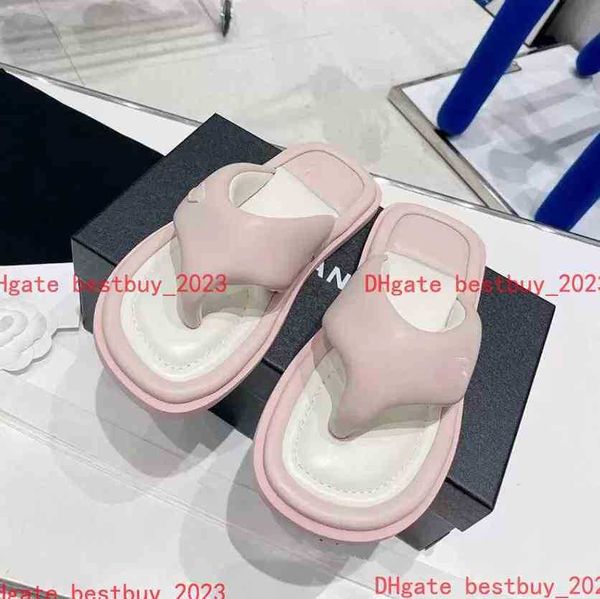 2023 new luxury brand flat sandals summer fashion slippers comfortable non-slip flip-flops rubber sole ladies beach shoes famous designer wo, Black
2023 new luxury brand flat sandals summer fashion slippers comfortable non-slip flip-flops rubber sole ladies beach shoes famous designer wo, Black