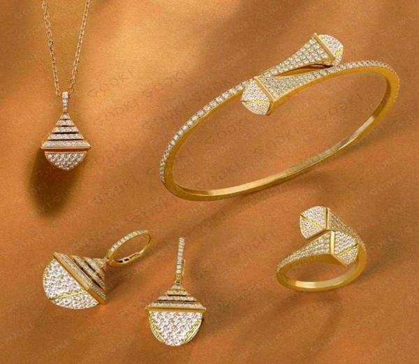 godki famous brand 4pcs waterdrop jewelry sets for women wedding party cubic zircon high end craft dubai bridal jewelry set 2107202093125, Silver
godki famous brand 4pcs waterdrop jewelry sets for women wedding party cubic zircon high end craft dubai bridal jewelry set 2107202093125, Silver
