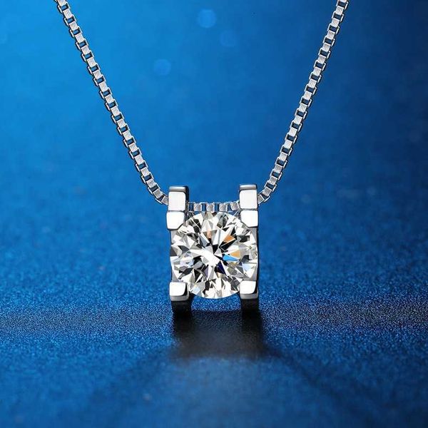 classic tauren necklace mossan stone pendant one or two carats 925 silver plated platinum simple necklace pendant female, Golden;silver
classic tauren necklace mossan stone pendant one or two carats 925 silver plated platinum simple necklace pendant female, Golden;silver