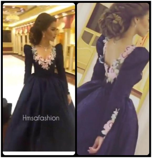 elegant embroidery stain long sleeve ball gown evening dress 2020 vestido de festa v neck custom made prom dresses4655299, Black;red
elegant embroidery stain long sleeve ball gown evening dress 2020 vestido de festa v neck custom made prom dresses4655299, Black;red