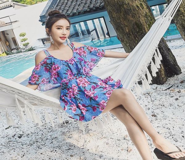 popular cute spring onepiece covers the belly to show the thin chiffon overcoat threepiece swimsuit2044724
popular cute spring onepiece covers the belly to show the thin chiffon overcoat threepiece swimsuit2044724