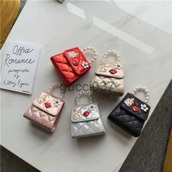 kids purses 2019 korean diamond lattice pearl handbag mini princess fashion girls birthday gifts, White
kids purses 2019 korean diamond lattice pearl handbag mini princess fashion girls birthday gifts, White