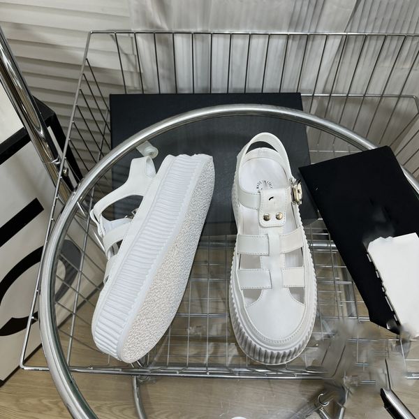 designer beach shoes cc sandals outdoor slides luxury leather slippers fashion footwear shoe women summer a1
designer beach shoes cc sandals outdoor slides luxury leather slippers fashion footwear shoe women summer a1