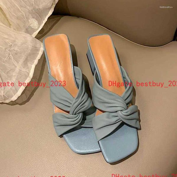 2023 new sandals slippers women summer indoor cool comfortable middle heel casual breathable square head shoes, Black
2023 new sandals slippers women summer indoor cool comfortable middle heel casual breathable square head shoes, Black