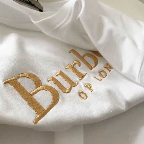 fashion sweatshirt mens womens tshirts embroidered short sleeve t-shirt burb designer tshirt men pullover shirt round neck tee summer cotton, White;black
fashion sweatshirt mens womens tshirts embroidered short sleeve t-shirt burb designer tshirt men pullover shirt round neck tee summer cotton, White;black