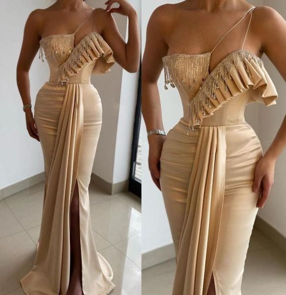 one shoulder tassels evening dresses sleeveless ruffle mermaid prom dress custom made split formal party gown2482965, Black;red
one shoulder tassels evening dresses sleeveless ruffle mermaid prom dress custom made split formal party gown2482965, Black;red