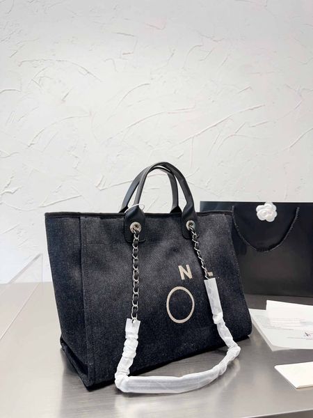 2023 luxury designer beach bags new fashion women handbags clutch purse large capacity crossbody shoulder bag six styles
2023 luxury designer beach bags new fashion women handbags clutch purse large capacity crossbody shoulder bag six styles