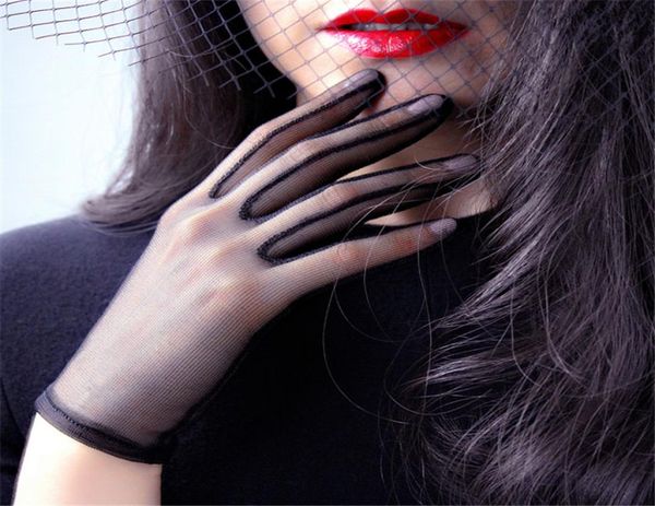 new black silk short gloves 20cm lace mesh yarn gauze ultrathin black vintage evening vestido de noche bride gloves touch wws029411726, Blue;gray
new black silk short gloves 20cm lace mesh yarn gauze ultrathin black vintage evening vestido de noche bride gloves touch wws029411726, Blue;gray