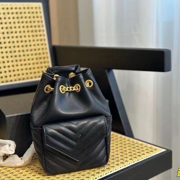 2023 mini bucket bags designer bag woman crossbody chain bag leather drawstring buckets gold letter 3 colors 5a
2023 mini bucket bags designer bag woman crossbody chain bag leather drawstring buckets gold letter 3 colors 5a