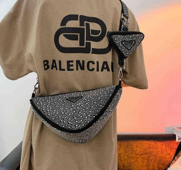 handbag 2022 new shiny waist style personalized trend shoulder ins versatile large capacity messenger5654616
handbag 2022 new shiny waist style personalized trend shoulder ins versatile large capacity messenger5654616
