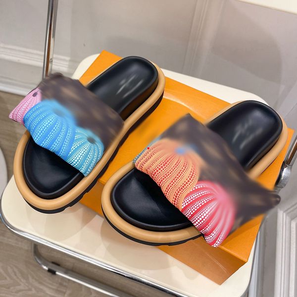 2023 fashion leather slippers printed plush cotton slipper women indoor house shoes flat cozy home slippers summer flip flops leather ladies, Black
2023 fashion leather slippers printed plush cotton slipper women indoor house shoes flat cozy home slippers summer flip flops leather ladies, Black