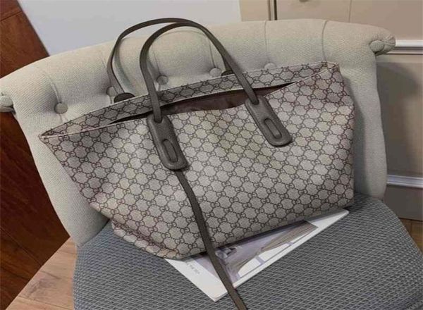 net red female class commuting short distance hand travel large capacity lightweight shoulder bag factory store online2239361
net red female class commuting short distance hand travel large capacity lightweight shoulder bag factory store online2239361