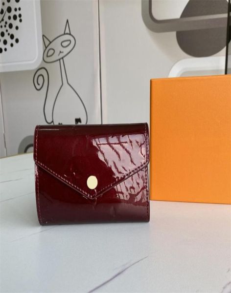 m41938 patent leather short wallet for lady shinny card holder coin purse women wallets classic zipper pocket3992570, Red;black
m41938 patent leather short wallet for lady shinny card holder coin purse women wallets classic zipper pocket3992570, Red;black