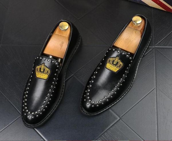 new arrival men charming glitter embroidery crown flats dress loafers gentleman shoes male wedding homecoming evening groom prom s9542902, Black
new arrival men charming glitter embroidery crown flats dress loafers gentleman shoes male wedding homecoming evening groom prom s9542902, Black