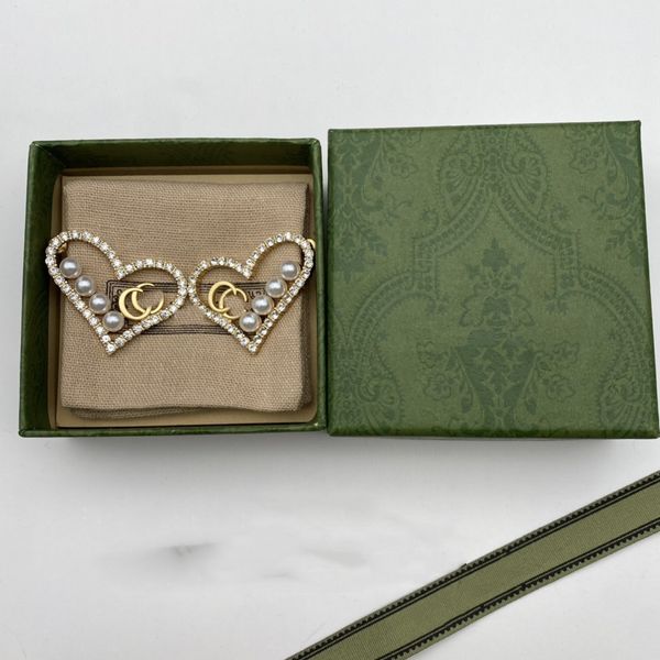 classic earring designer designs studs for women, fashionable gold letter jewelry, jewelry, party jewelry, wedding jewelry, gift box, Golden;silver
classic earring designer designs studs for women, fashionable gold letter jewelry, jewelry, party jewelry, wedding jewelry, gift box, Golden;silver
