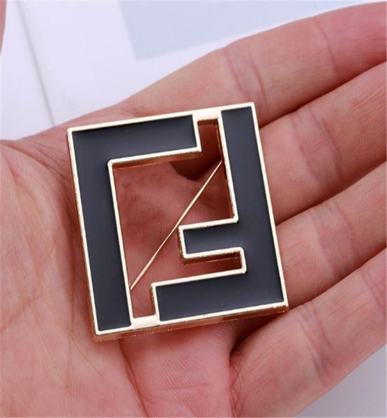 new monogram brooch alloy material simple temperament coat coat accessories men039s and women039s business accessories whole5386018, Gray
new monogram brooch alloy material simple temperament coat coat accessories men039s and women039s business accessories whole5386018, Gray